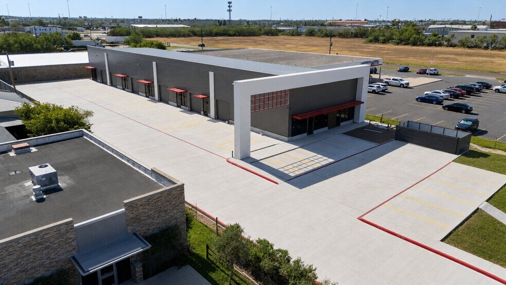 1520 N. Jackson Rd, Pharr, TX à louer - Photo de l’immeuble – Image 1 sur 5
