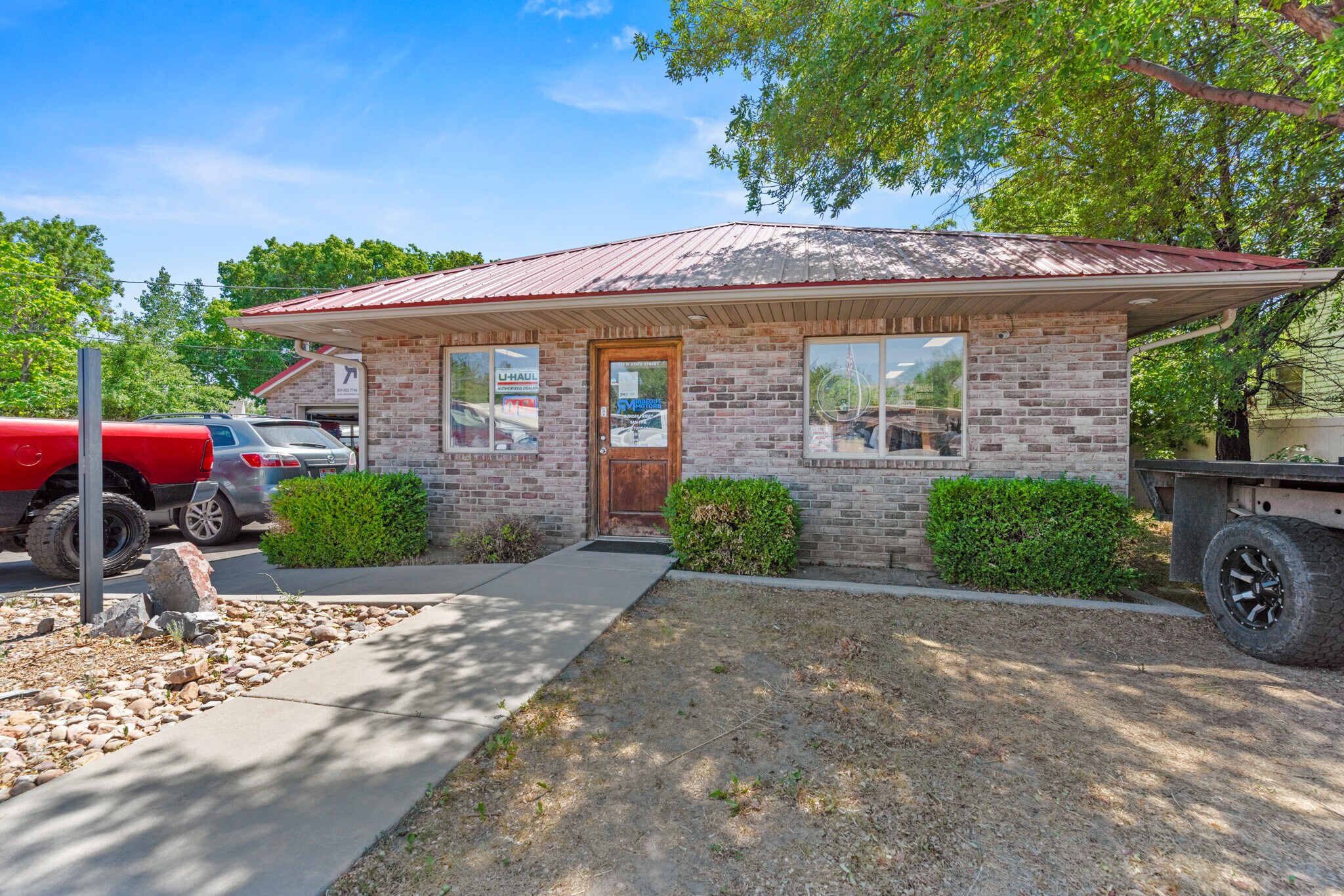 225 W State St, Lehi, UT à vendre Photo de l’immeuble– Image 1 sur 18