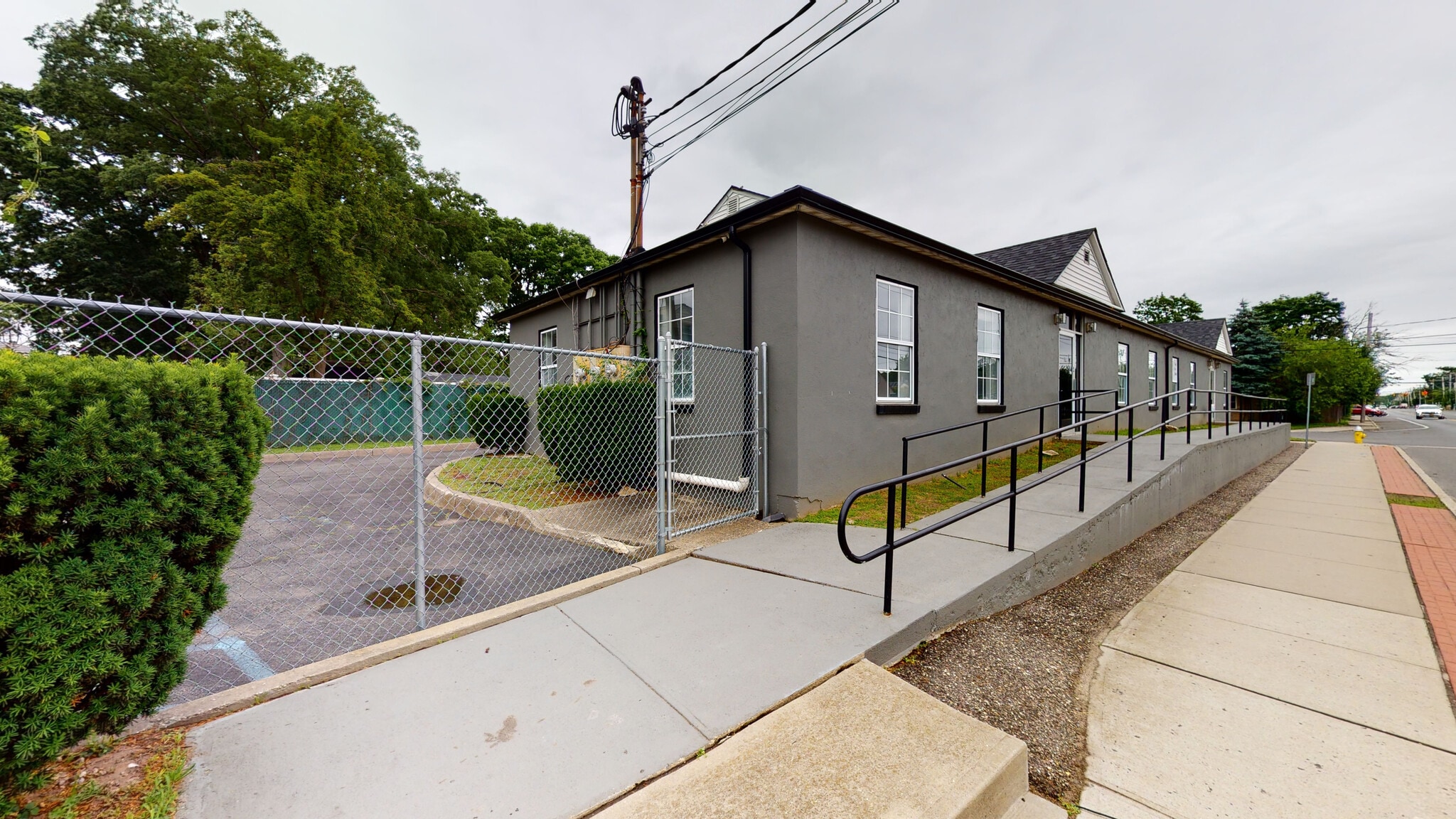 207 Bayshore Rd, Deer Park, NY à louer Photo intérieure– Image 1 sur 4