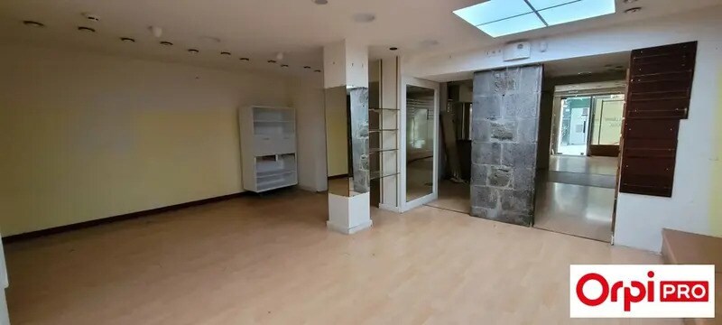 Local commercial dans Saint-Brieuc à louer - Photo intérieure – Image 3 sur 5