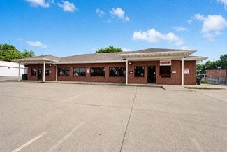 Plus de détails pour 315-319 W 4th St, Fulton, MO - Bureau/Local commercial à louer