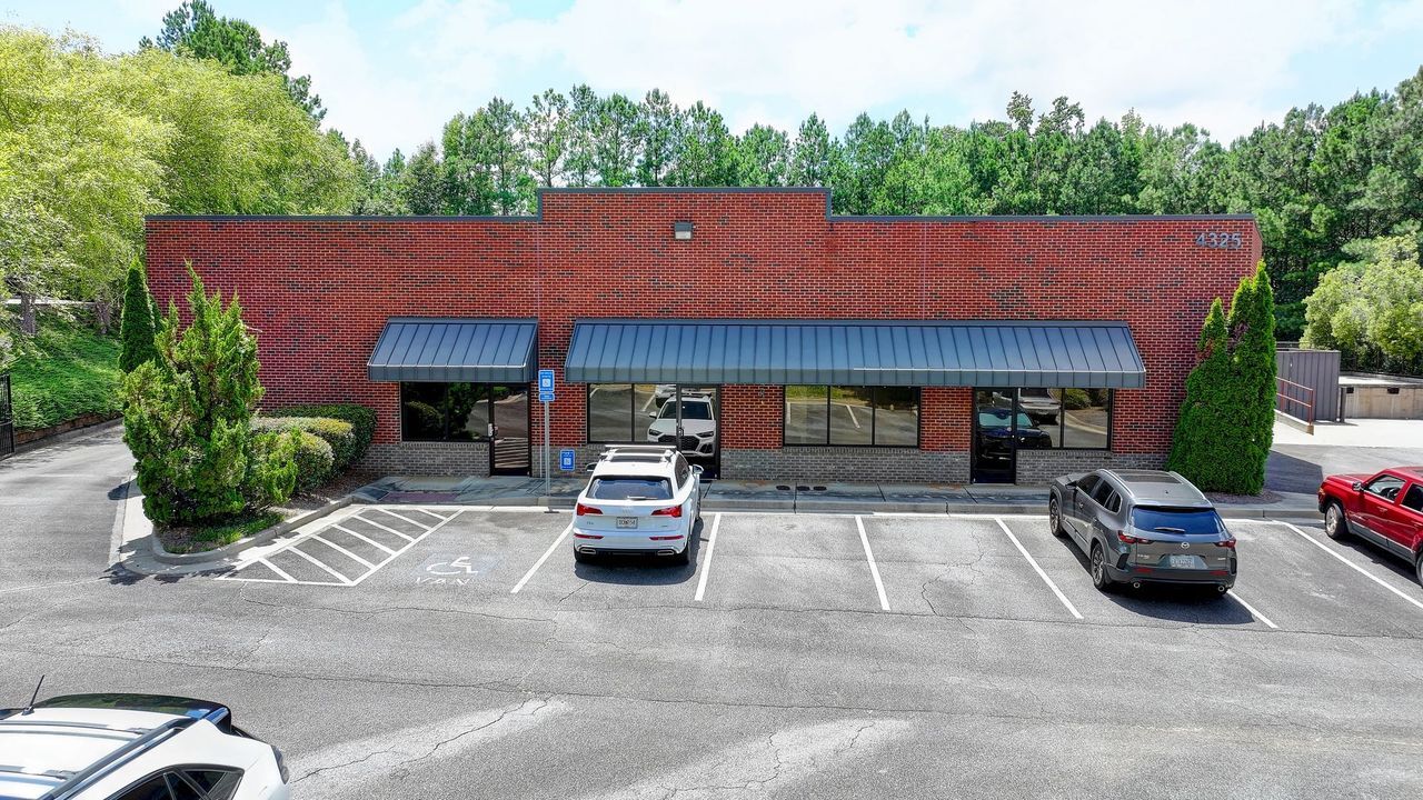 4325 Creek Park Dr, Suwanee, GA à vendre Photo de l’immeuble– Image 1 sur 25