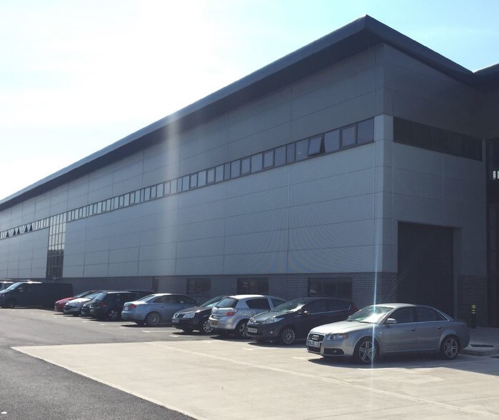 40 Birmingham Rd, West Bromwich à louer - Photo de l’immeuble – Image 2 sur 2
