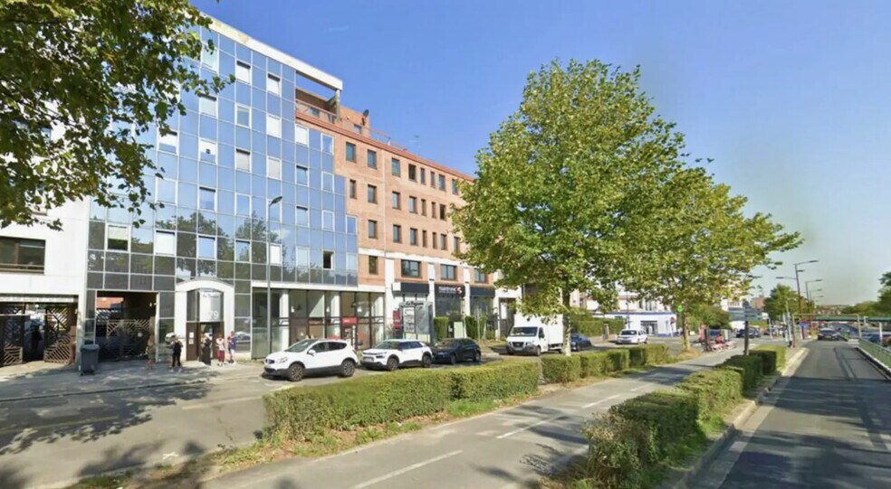 Bureau dans Lille à louer - Photo de l’immeuble – Image 2 sur 12