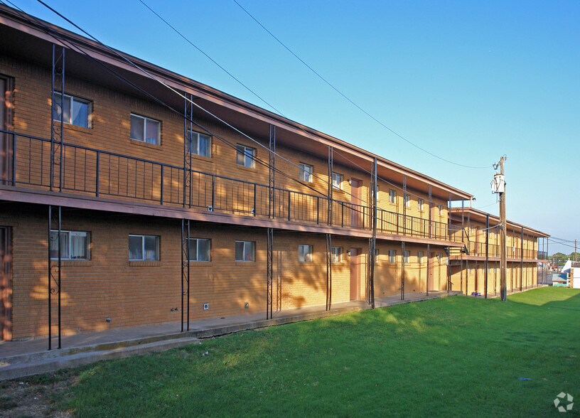805 W Hallmark Ave, Killeen, TX à vendre - Photo de l’immeuble – Image 2 sur 2