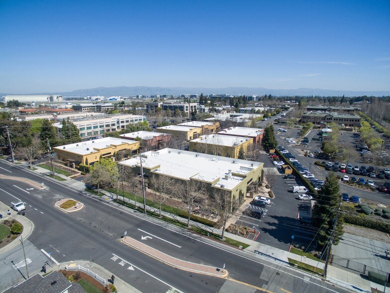 425 N Whisman Rd, Mountain View, CA à vendre - Aérien – Image 3 sur 9