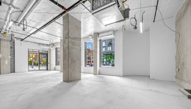 33 Sherbourne St, Toronto, ON à louer Photo intérieure– Image 2 sur 3