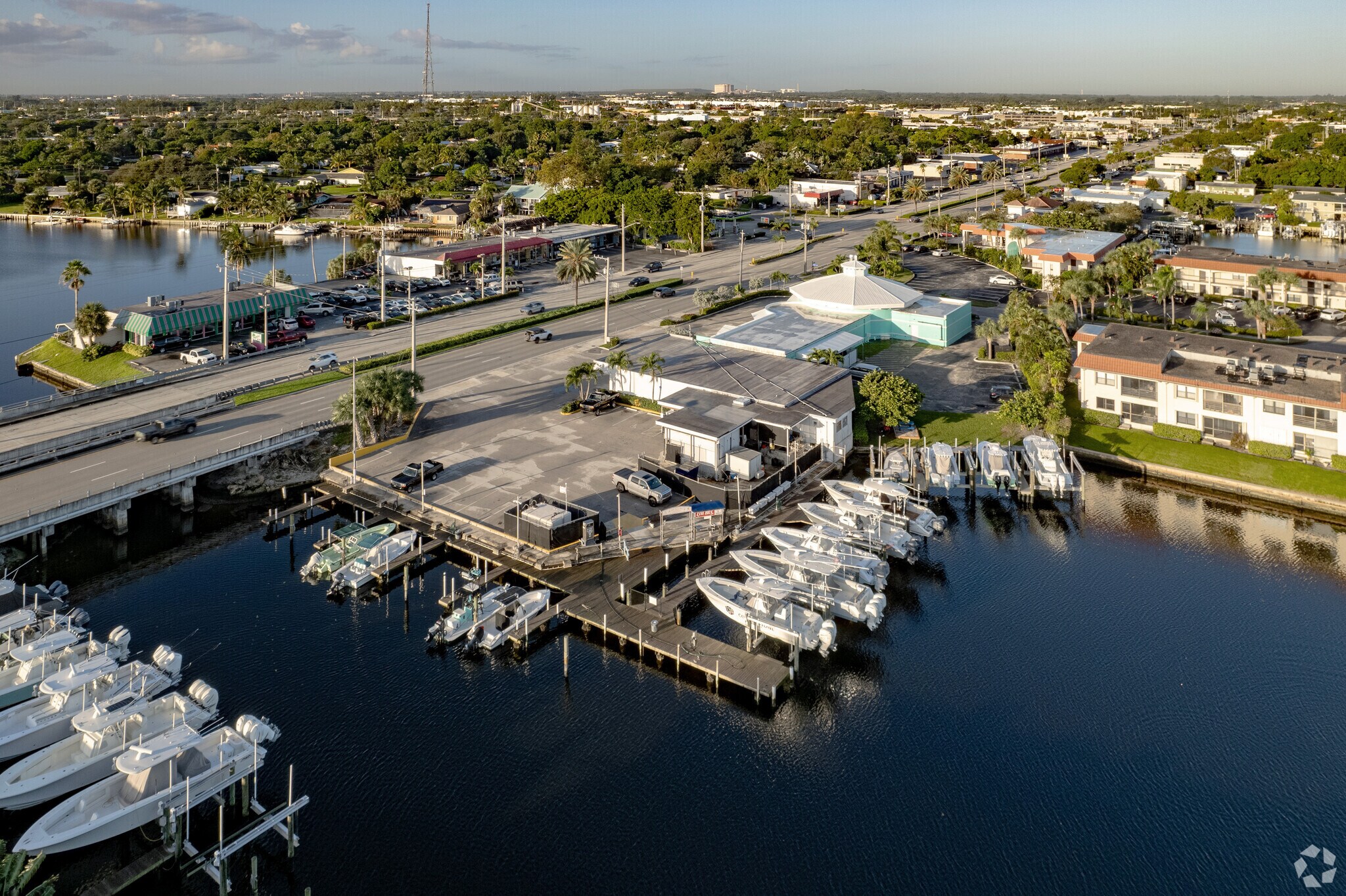 631 Northlake Blvd, North Palm Beach, FL à vendre Photo principale– Image 1 sur 16