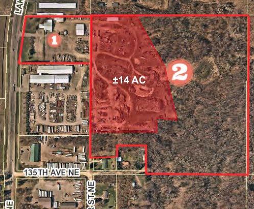 13655 Lake Dr NE, Forest Lake, MN à louer - Photo de l’immeuble – Image 2 sur 10