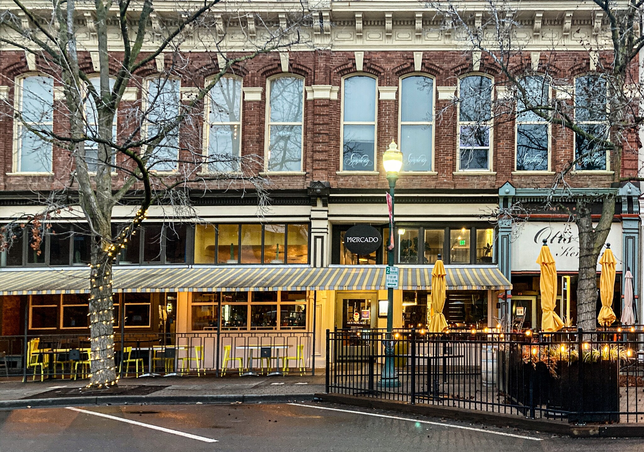 21 E Main St, Walla Walla, WA à louer Photo principale– Image 1 sur 35