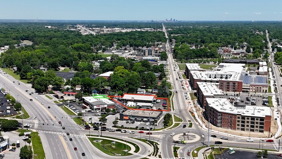 640 S Madison Ave, Greenwood, IN à vendre - Photo de l’immeuble – Image 1 sur 5