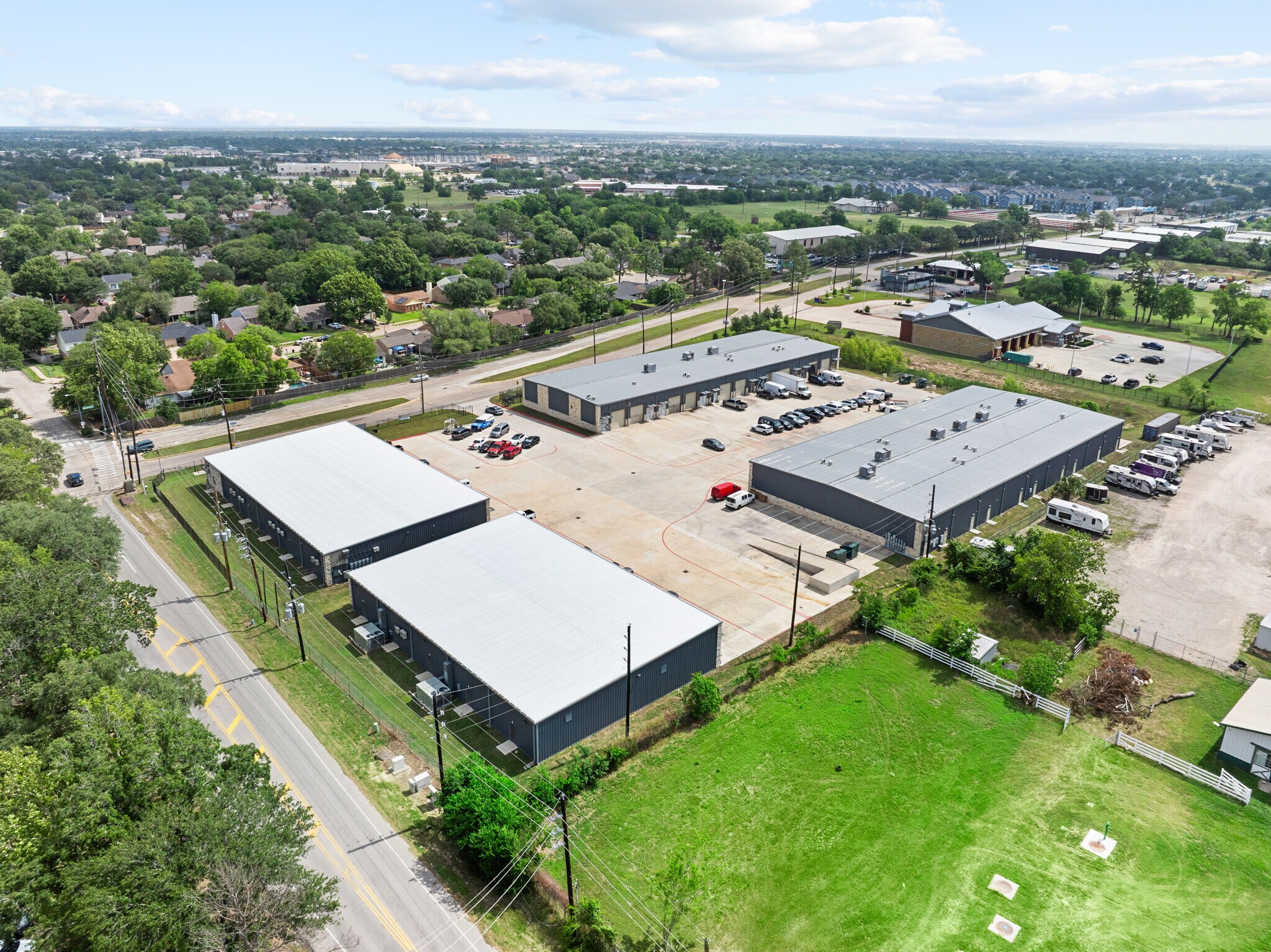 17939 Kieth Harrow Blvd, Houston, TX à louer Photo de l’immeuble– Image 1 sur 21