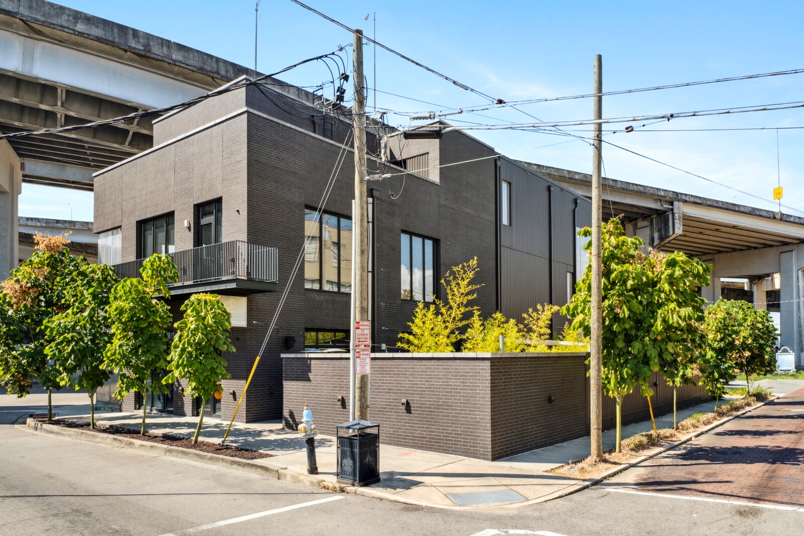 1131 Tchoupitoulas St, New Orleans, LA à vendre Photo principale– Image 1 sur 29