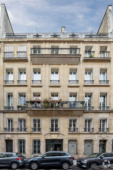 Bureau dans Paris à louer - Photo principale – Image 1 sur 3