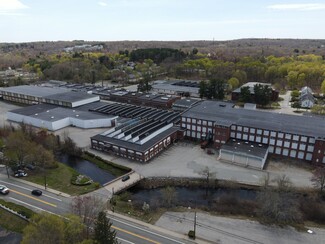 Plus de détails pour White St, Smithfield, RI - Industriel/Logistique à louer