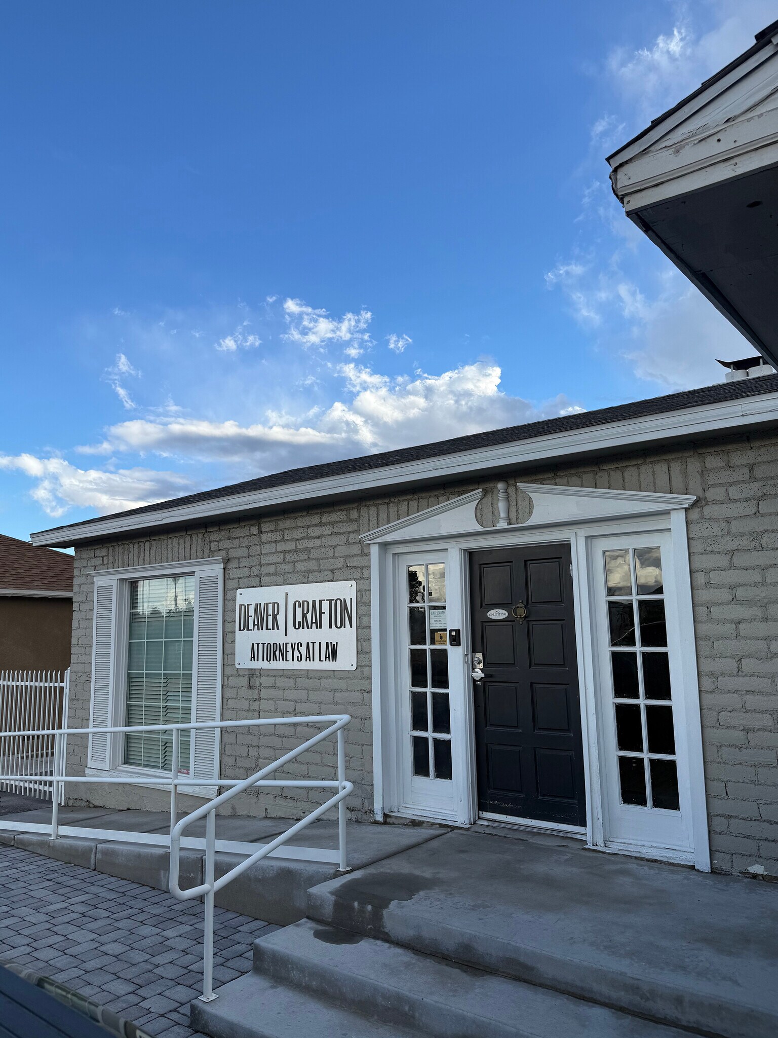 818 E Charleston Blvd, Las Vegas, NV à vendre Photo principale– Image 1 sur 12