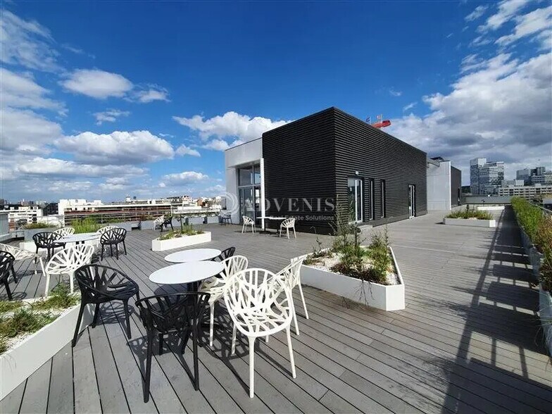 Bureau dans Boulogne-Billancourt à louer - Photo de l’immeuble – Image 2 sur 12