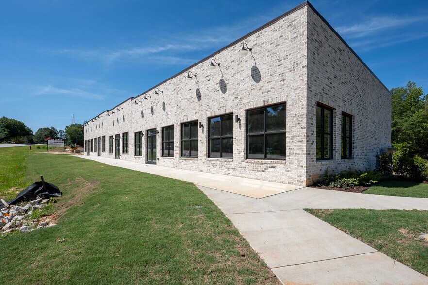 660 Louisville St, Harlem, GA à louer - Photo principale – Image 1 sur 25