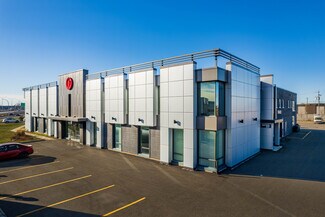 Plus de détails pour 7089-7111 Rte Transcanadienne, Montréal, QC - Industriel/Logistique à louer