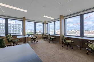 11 Avenue Dubonnet, Courbevoie à louer Photo intérieure– Image 2 sur 8
