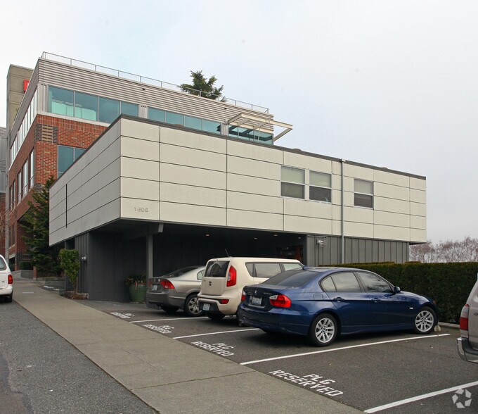 1606 8th Ave N, Seattle, WA à louer - Photo principale – Image 1 sur 30