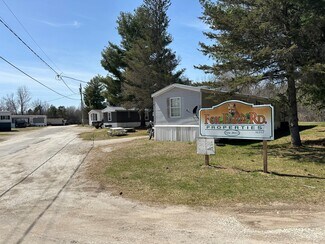 Plus de détails pour 37 Fox Farm Rd, Gouverneur, NY - Logement à vendre