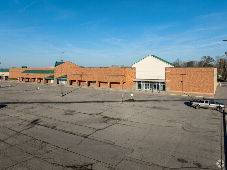 1235 Columbus Ave, Lebanon, OH à louer - Photo de l’immeuble – Image 3 sur 5