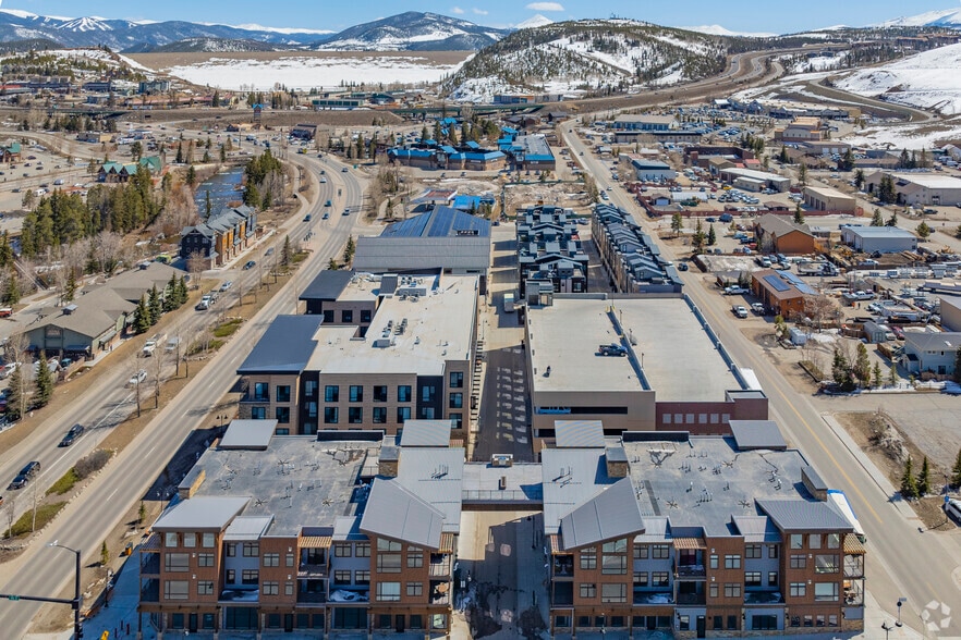 37 W 4th St, Silverthorne, CO à louer - Photo de l’immeuble – Image 3 sur 4
