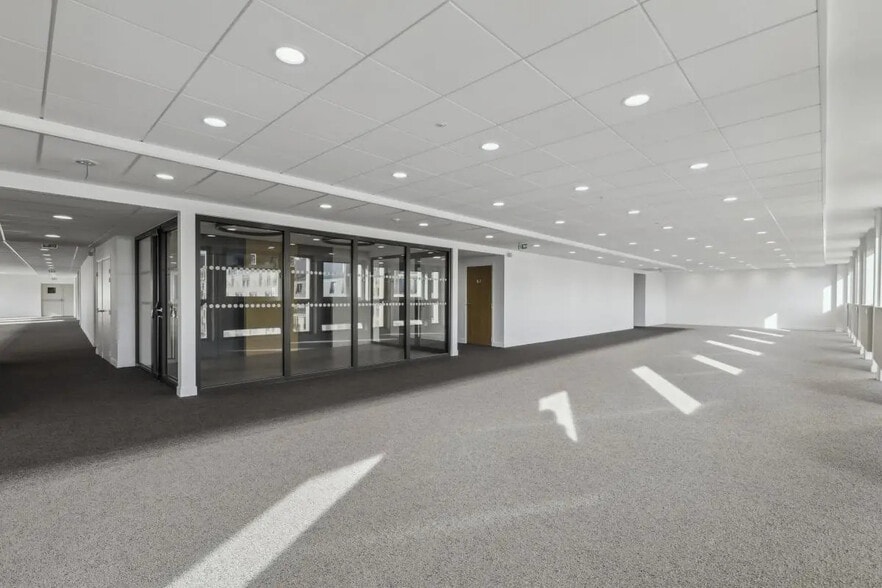 21 Rue Des Ardennes, Paris à louer - Photo de l’immeuble – Image 3 sur 20