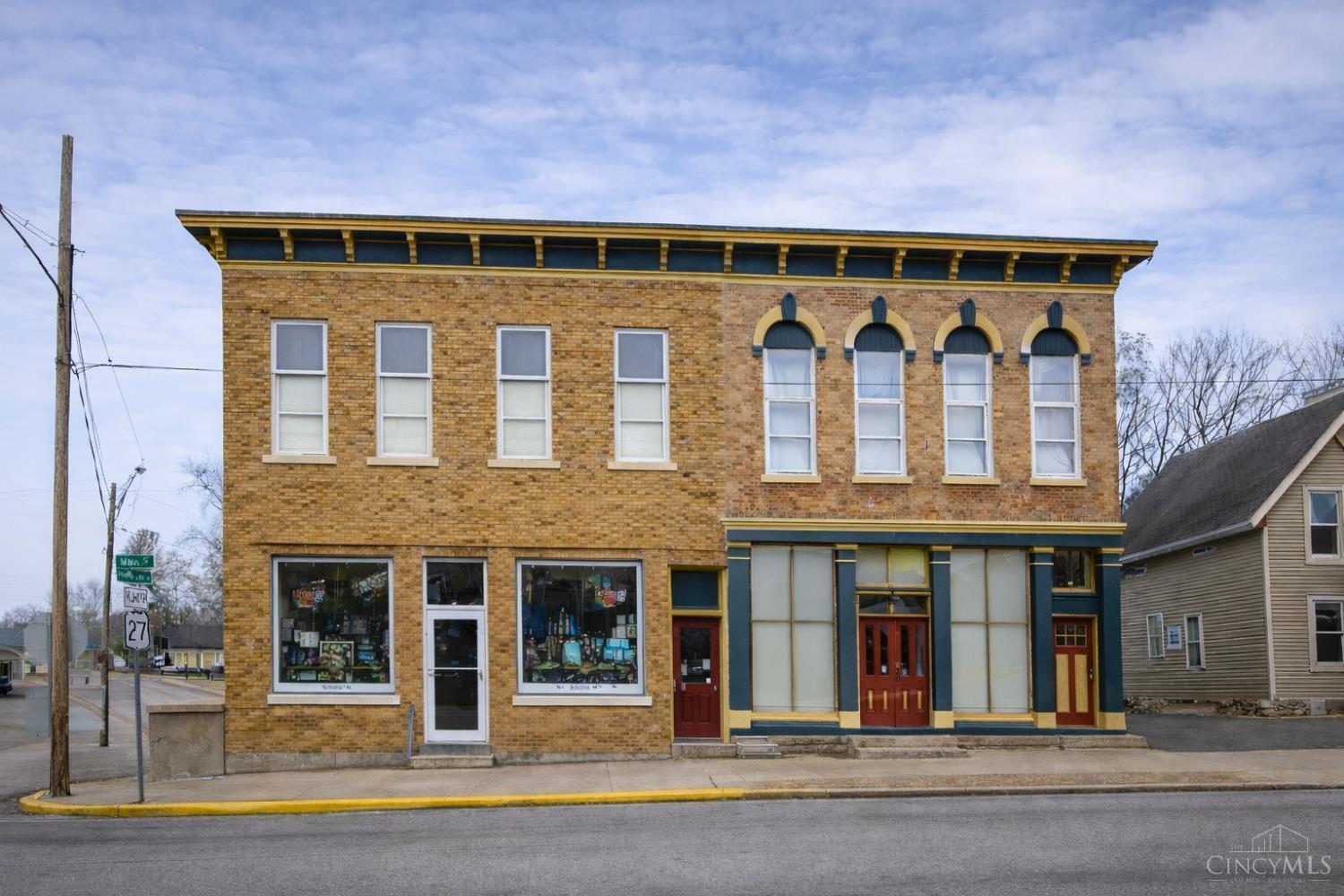 2 Main St, College Corner, OH à vendre Photo principale– Image 1 sur 8