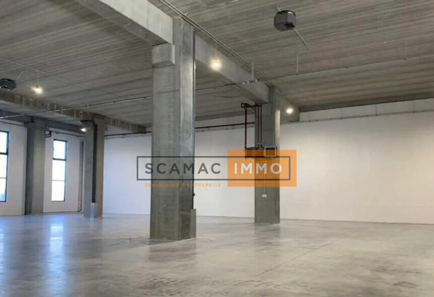 32 Rue De Seine, 92700 Colombes, Colombes à louer - Photo de l’immeuble – Image 1 sur 6