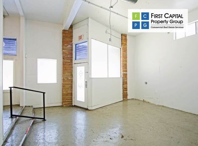 2300-2304 Edgewater Dr, Orlando, FL à louer - Photo de l’immeuble – Image 2 sur 8