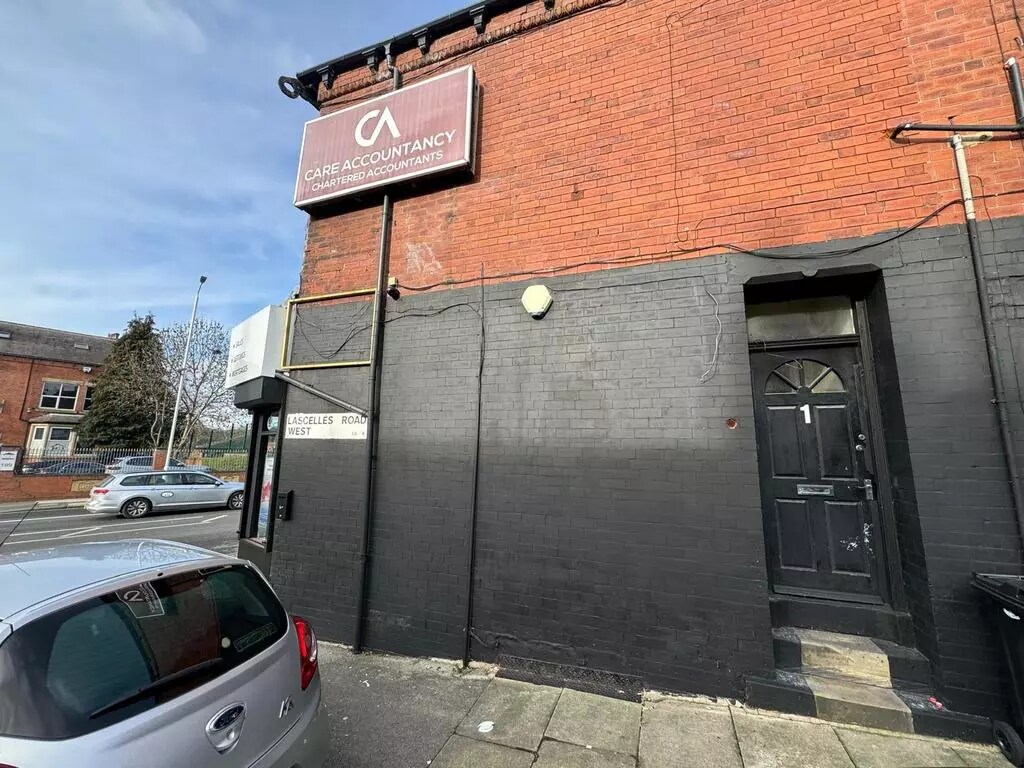 1 Lascelles Rd W, Leeds à louer Photo principale– Image 1 sur 5