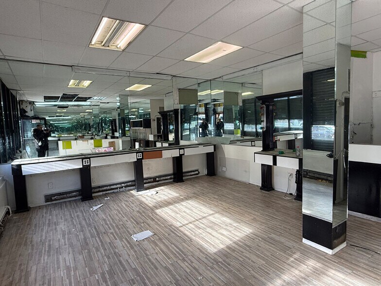 67 Macombs Pl, New York, NY à louer - Photo de l’immeuble – Image 3 sur 5