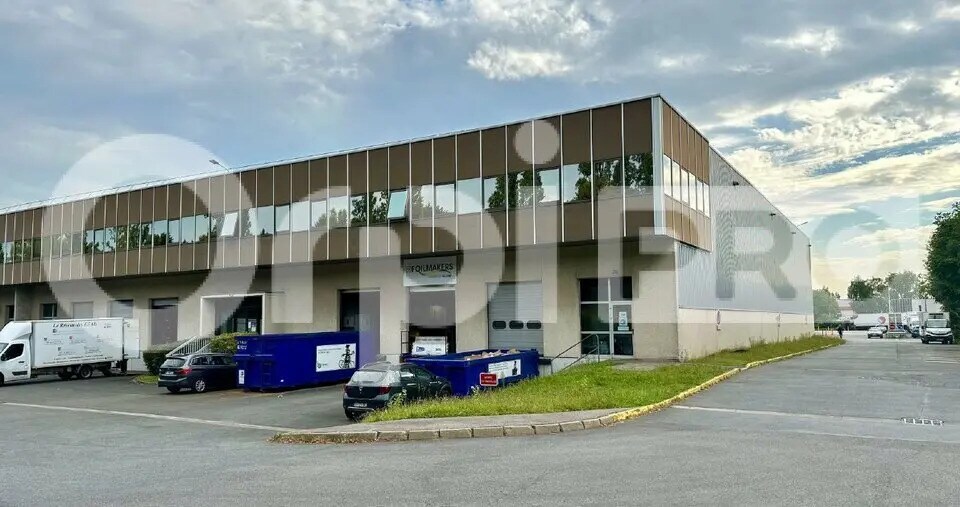 Industriel/Logistique dans Wissous à louer - Photo de l’immeuble – Image 2 sur 5