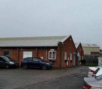 Plus de détails pour Parkside Ln, Leeds - Industriel/Logistique à louer