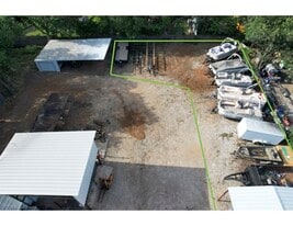 352 McDonnell St, Lewisville TX - Terrain