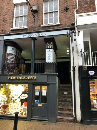Plus de détails pour 18-20 Eastgate Row, Chester - Local commercial à louer