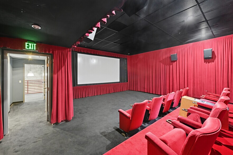 6735 Selma Ave, Hollywood, CA à vendre - Photo de l’immeuble – Image 3 sur 10