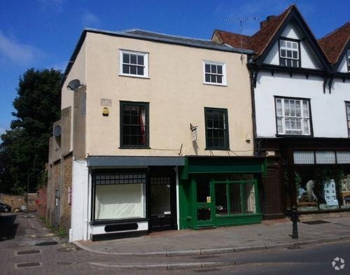 147-149 High St, Ongar à vendre - Photo de l’immeuble – Image 2 sur 8