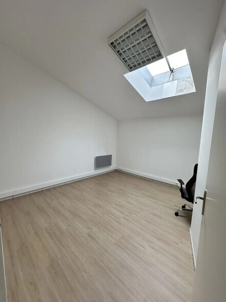 Bureau dans Angers à louer - Photo de l’immeuble – Image 3 sur 5