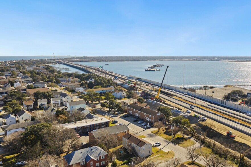 1315 Little Bay Ave, Norfolk, VA à vendre - Aérien – Image 3 sur 8