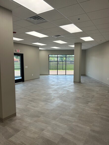 4909 Jack Huffman Blvd, Millington, TN à louer - Photo de l’immeuble – Image 2 sur 8