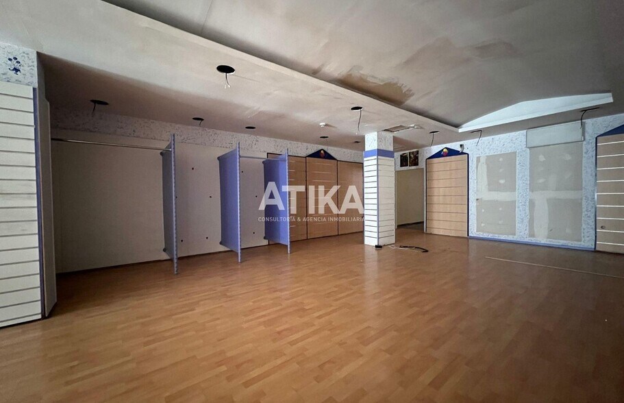 Local commercial dans València à louer - Photo de l’immeuble – Image 2 sur 12