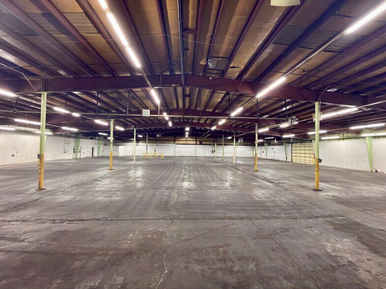 3200 S Zuni St, Englewood, CO à louer - Photo de l’immeuble – Image 2 sur 9