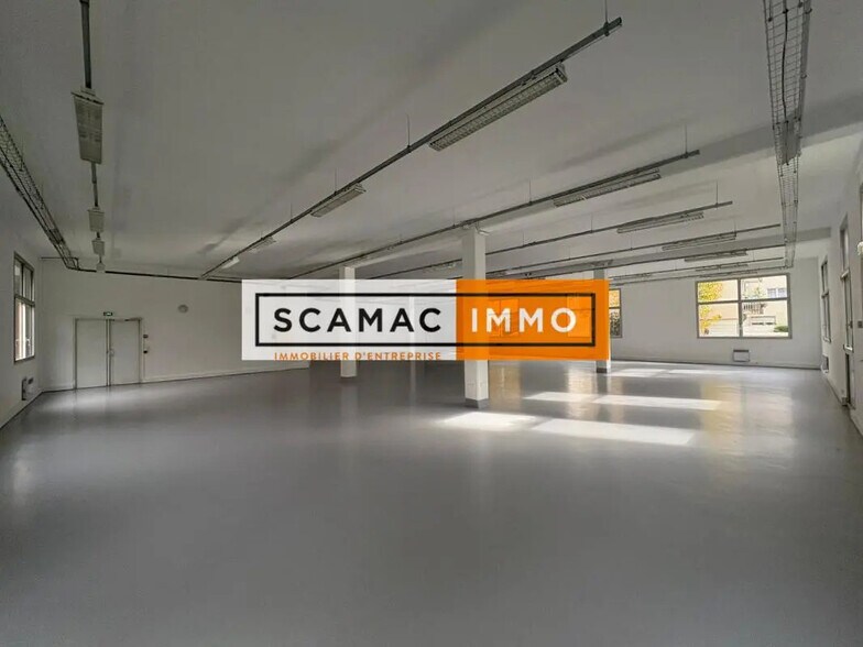 Industriel/Logistique dans Chevilly-Larue à louer - Photo de l’immeuble – Image 2 sur 9