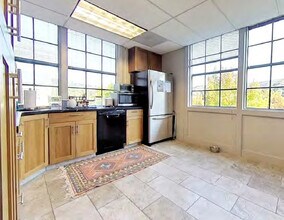 125 E Sir Francis Drake Blvd, Larkspur, CA à louer Photo intérieure– Image 2 sur 4