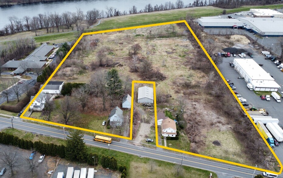 166-186 Ashley Ave, West Springfield, MA à louer - Aérien – Image 3 sur 17
