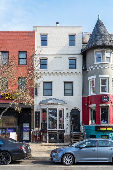 2441 18th St NW, Washington, DC à vendre - Photo de l’immeuble – Image 2 sur 10