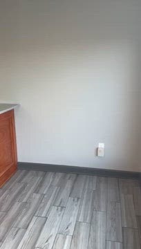 6334 Peters Creek Rd, Roanoke, VA à louer - Vidéo sur l’annonce professionnelle – Image 2 sur 22